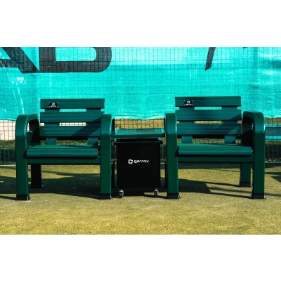 krzesła tenisowe premium dla zawodników